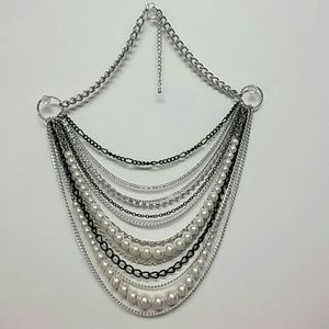Statement necklace